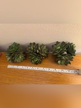 Artificial Succulent Wall Decor - Green Faux Succulent Trio
